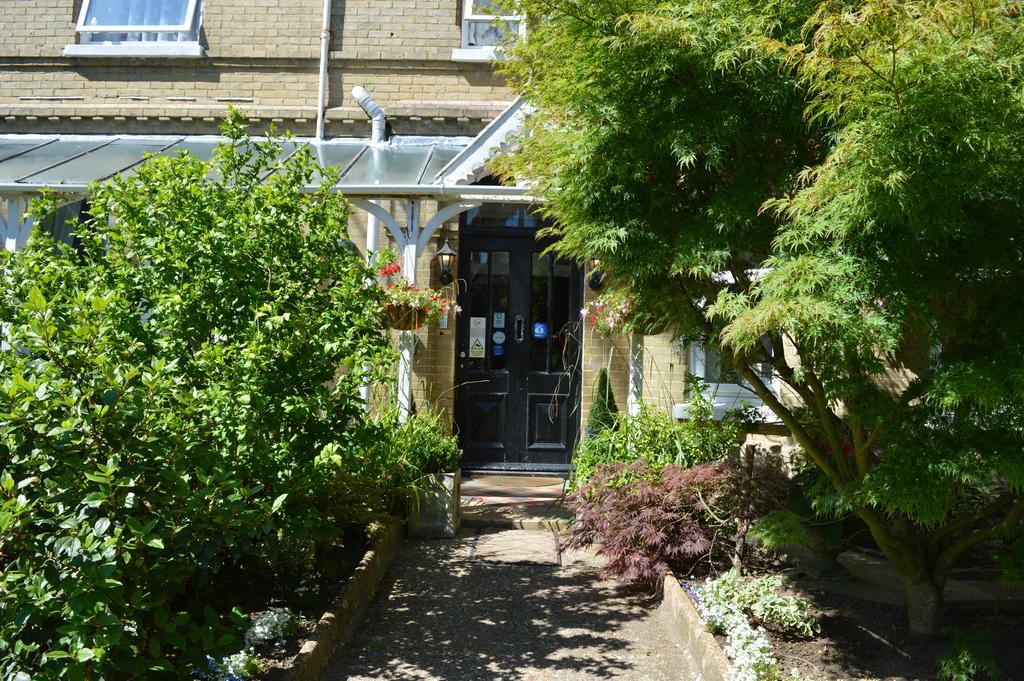 Somerton Lodge (Adults Only) Shanklin Buitenkant foto