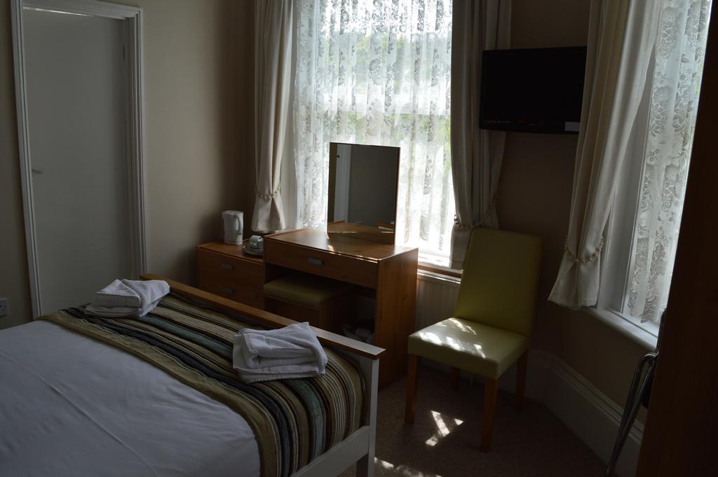Somerton Lodge (Adults Only) Shanklin Buitenkant foto