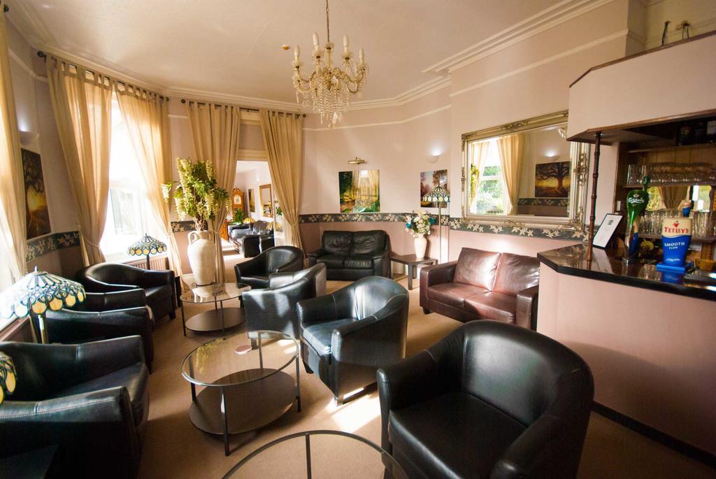 Somerton Lodge (Adults Only) Shanklin Buitenkant foto